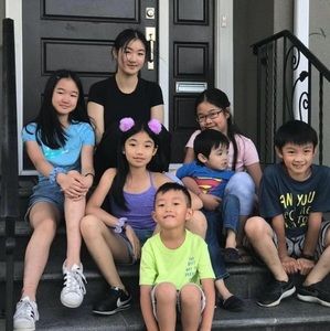 Meet your Posher, Joyce